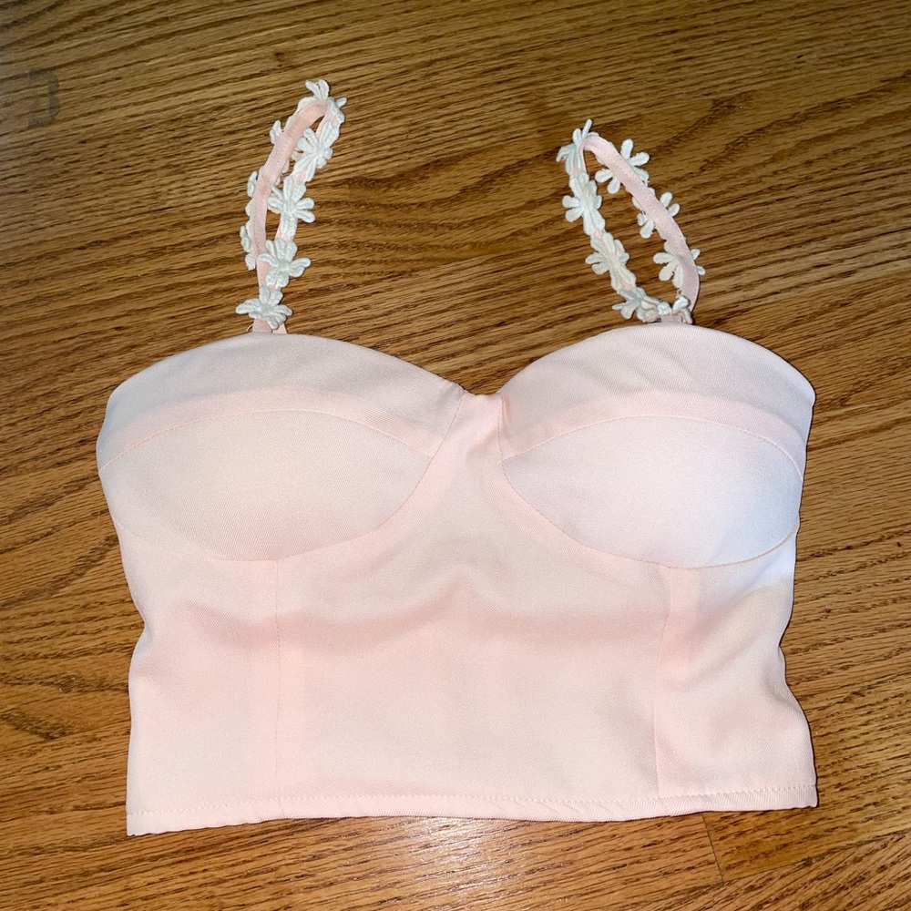 TOBI CROP TOP